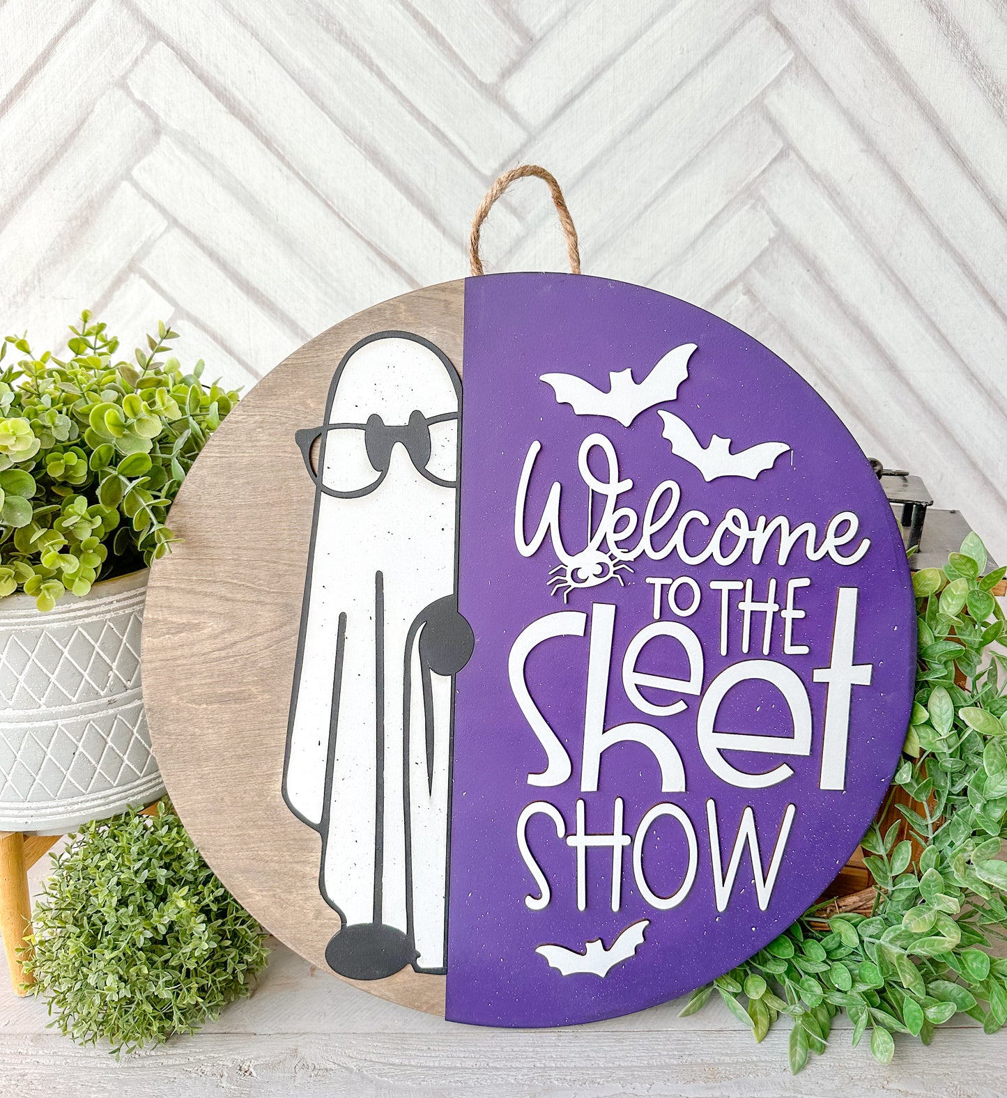 Welcome to the Sheet Show Halloween Door Hanger – Funny Ghost Front Door Sign