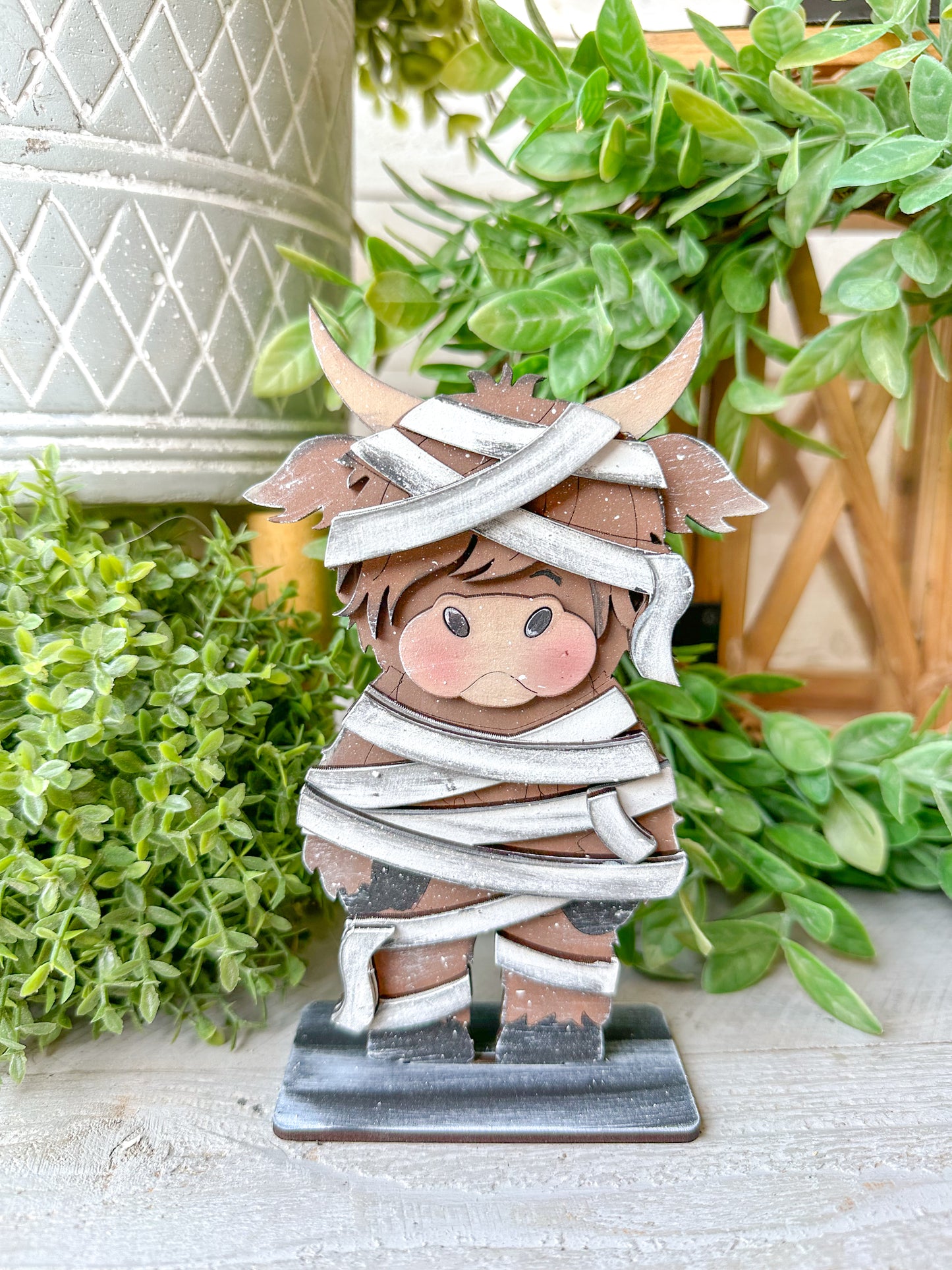 Halloween Highland cow laser decor w/ stands