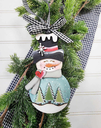 Frost the snowman winter globe Christmas ornament / gift tag