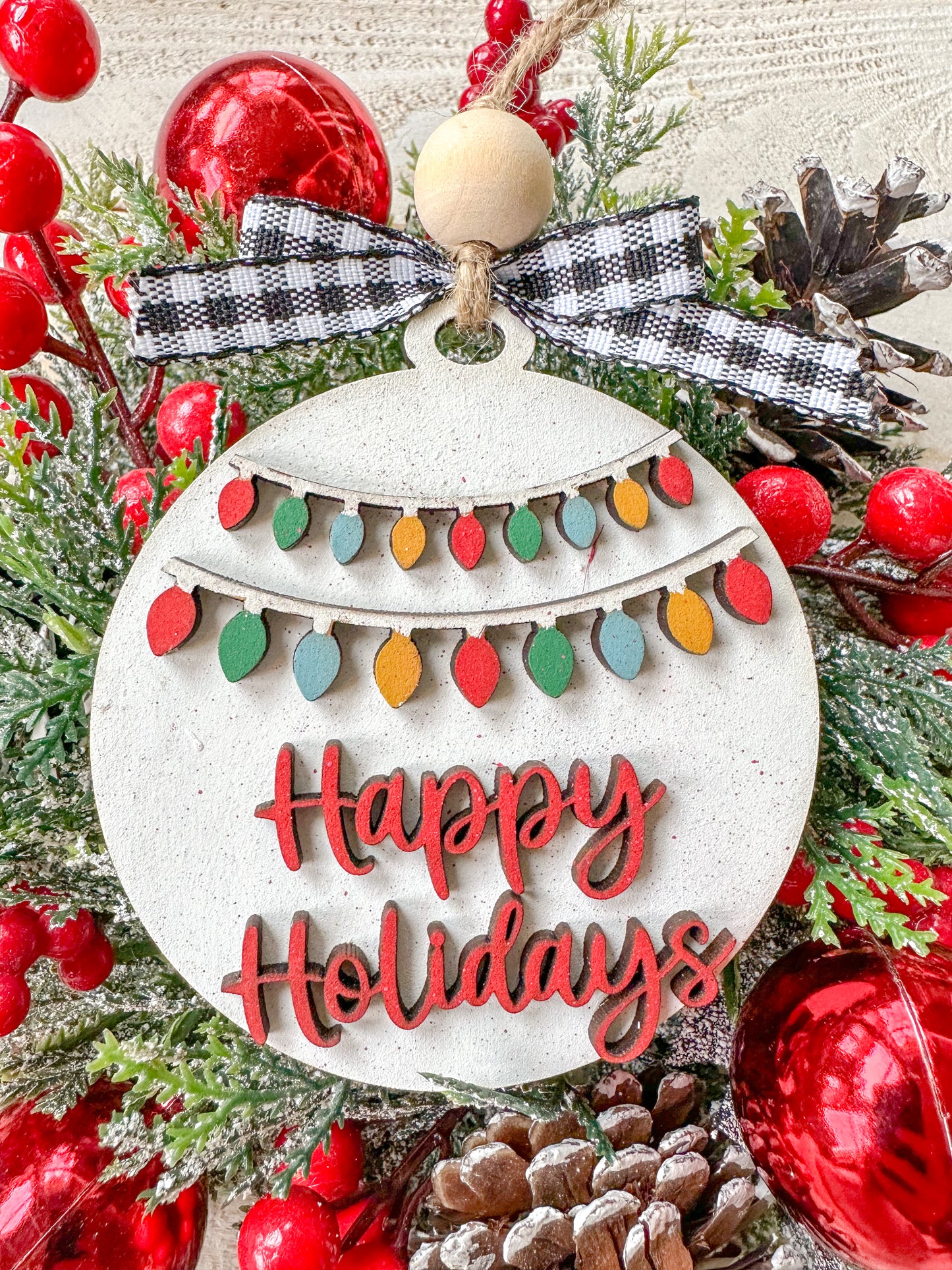 Happy Holidays Ornament – Handcrafted Christmas Tree Decoration & Gift Tag with Festive Lights
