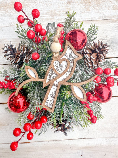 Floral Cardinal Ornament.