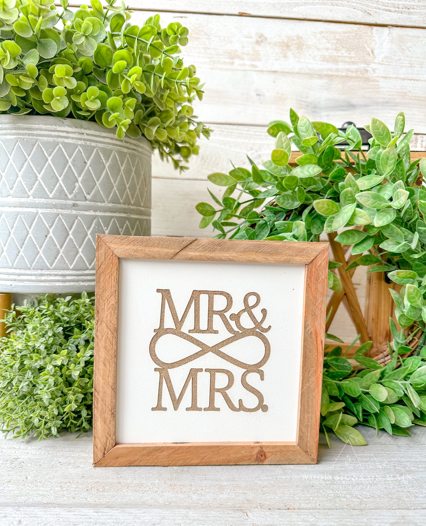 Mr & Mrs laser engraved wedding sign