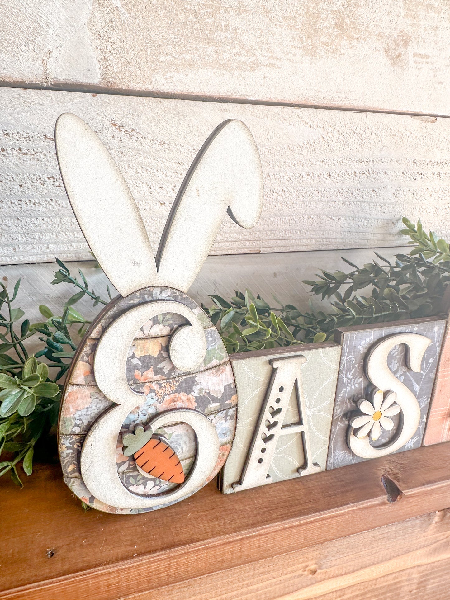 Easter block shelf sitter