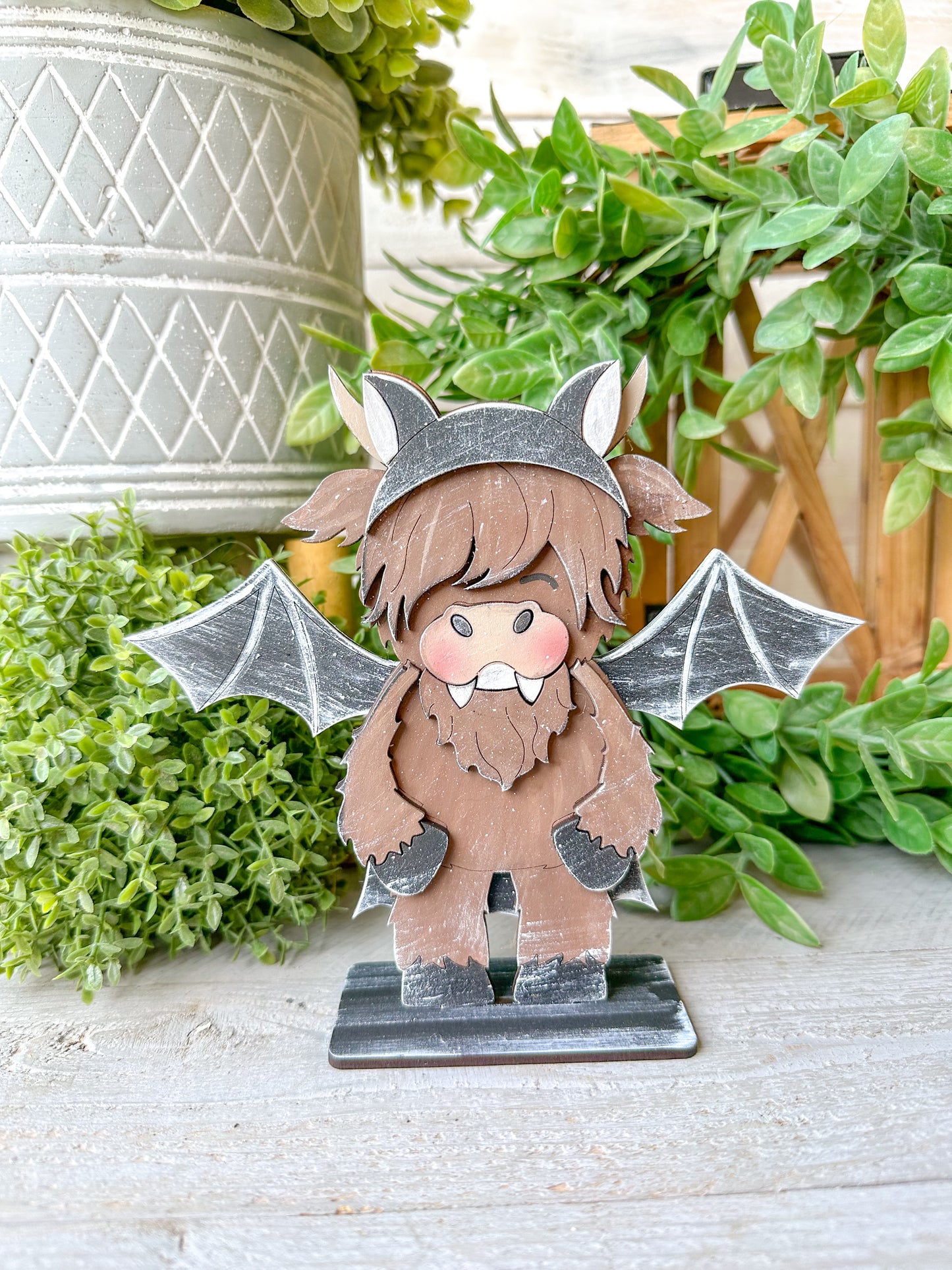 Halloween Highland cow laser decor w/ stands