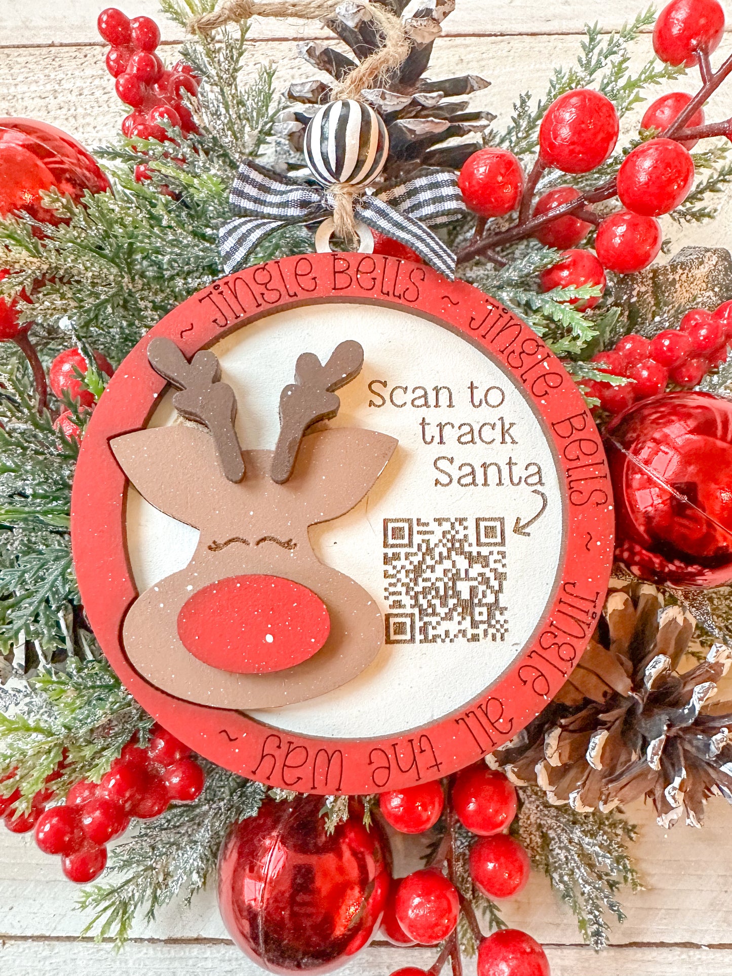 Reindeer Scan to Track Santa Ornament