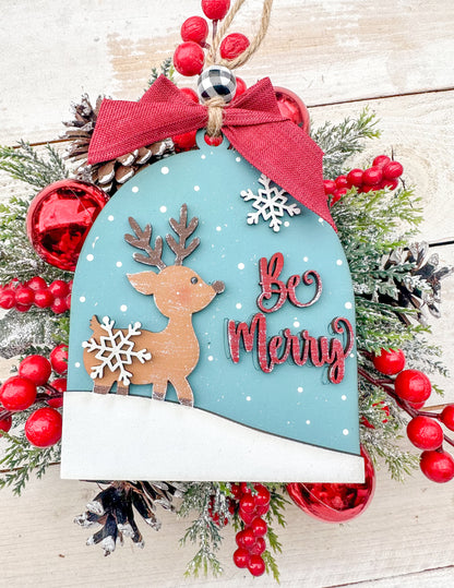Be merry reindeer ARCH ornament